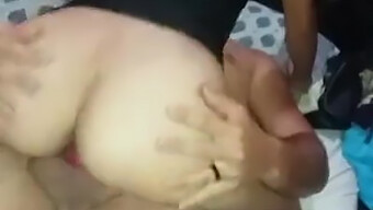 Sexe latina fait maison avec une vidéo porno de voisin